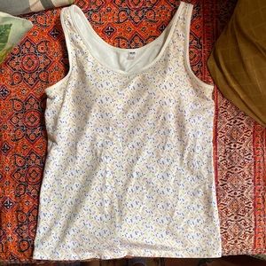 Uniqlo tank top